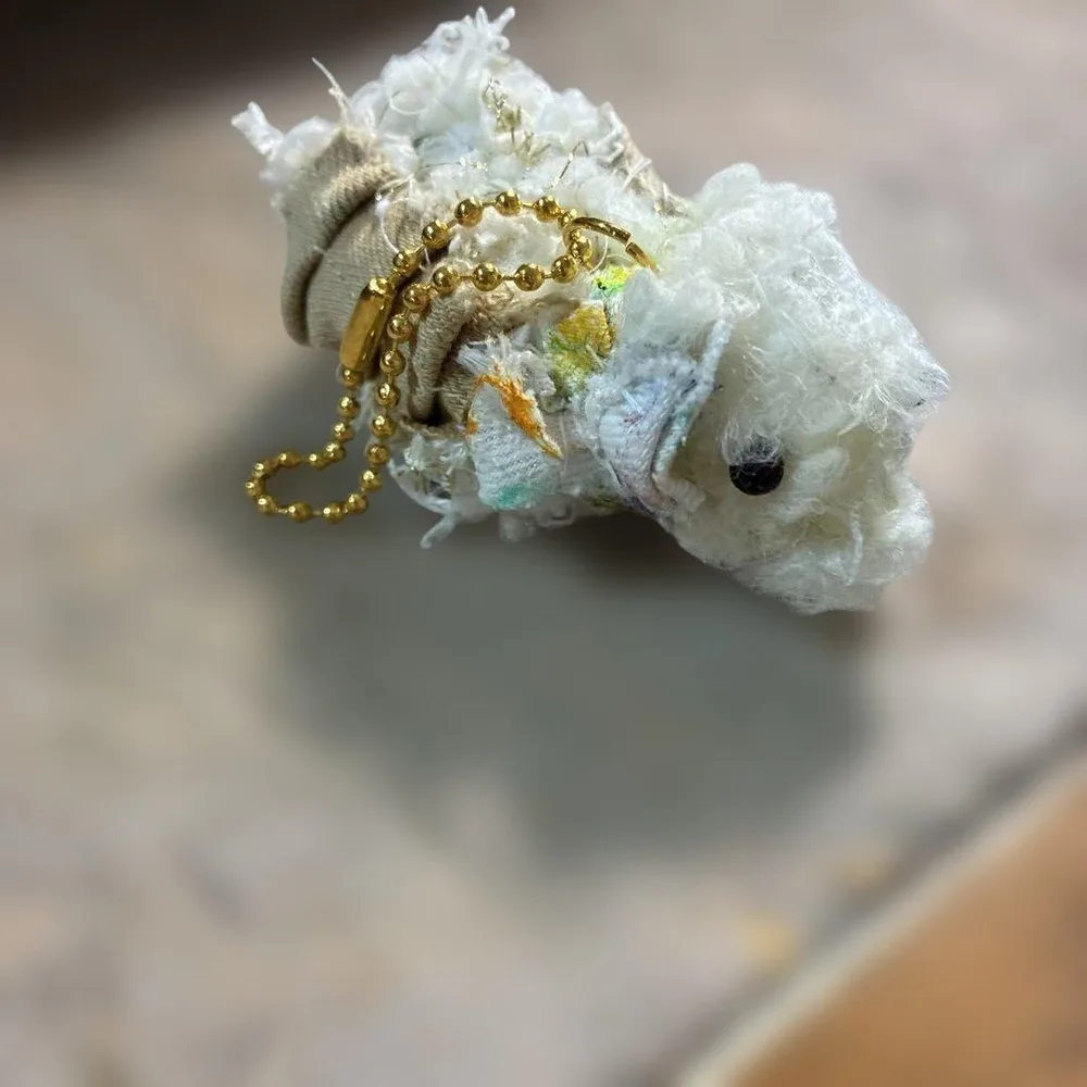 ハンドメイド ひつじチャーム