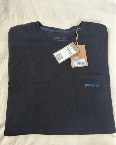 patagonia ブラック Tシャツ