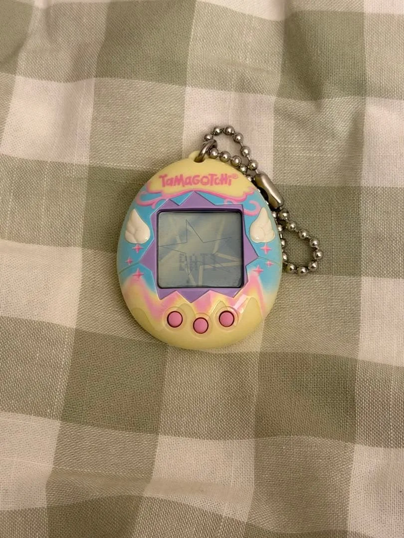 Tamagotchi たまごっち パステルカラー 羽根デザイン