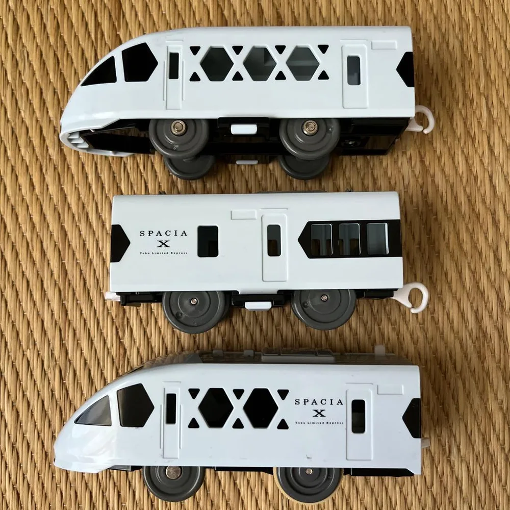 プラレール SPACIA X