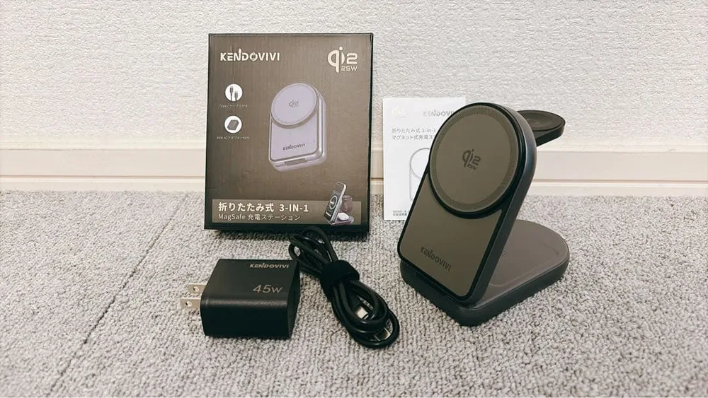 【新品】Magsafe 急速スマホ充電器 折りたたみ式 3-IN-1 Qi2対応