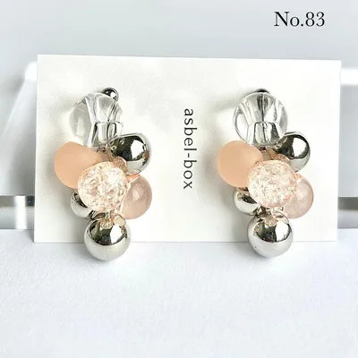 83.ピアス/イヤリング ネオオレンジ 華やか 大人カラー 可愛い 推し活