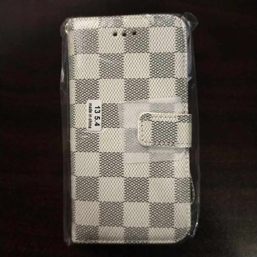 iPhone 13 mini 対応 手帳型ケース チェッカー柄 ホワイト