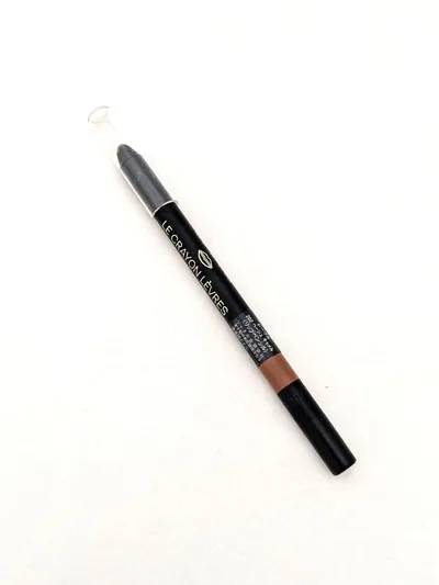 CHANEL ル クレイヨン レーヴル 202 ベージュ キャメル
