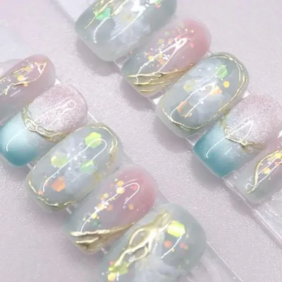 41 ネイルチップSサイズ 韓国 ニュアンス ちゅるん ラメ マグネット 青