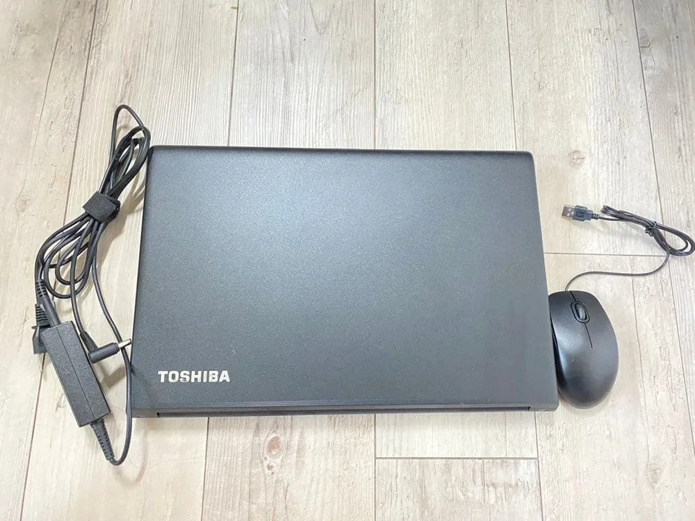 TOSHIBA ノートPC 本体