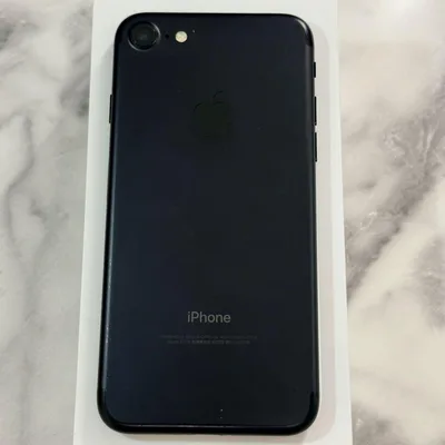 Apple iPhone 7 本体 32GB 73%