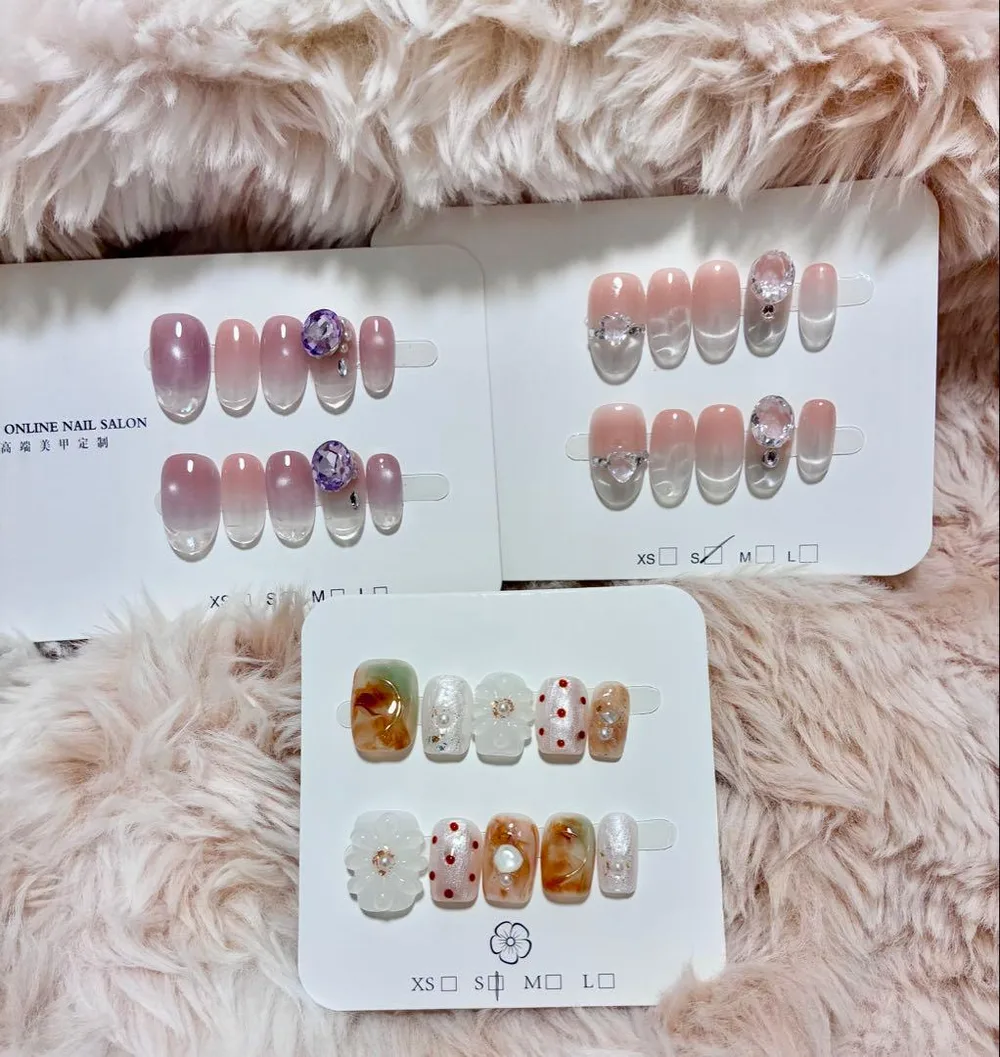 ネイルチップ パープル マグネット ピンク ビジュー 花 ニュアンス ガラス