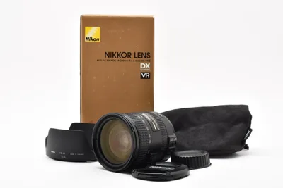 新品級 ニコン 18-200mm 3.5-5.6G ED VR II H812