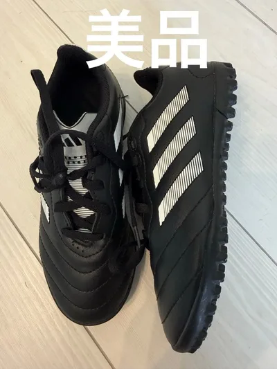 【美品】adidas サッカー トレーニングシューズ フットサル19cm