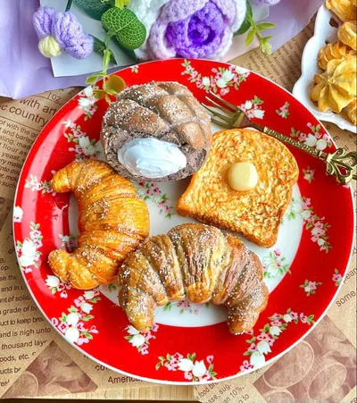 ♡焼きたてパンセット♡ ハンドメイド フェイクスイーツ