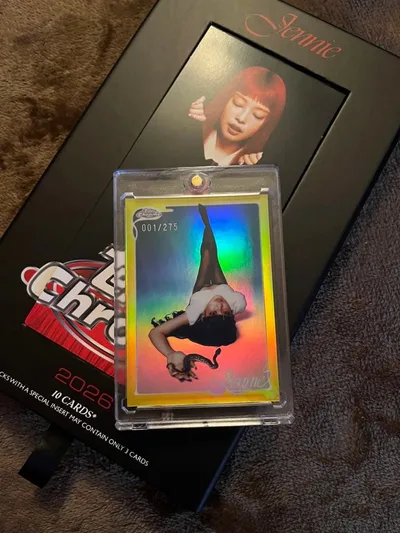 【世界275枚限定】 Topps Chrome Jennie 1/275