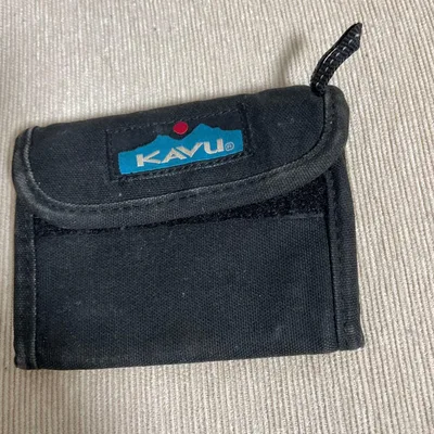 KAVU ワリーワレット ブラック
