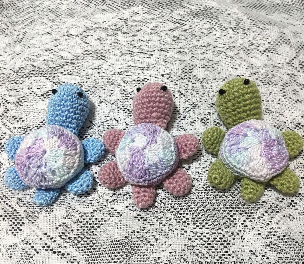 ハンドメイド あみぐるみ カメ 3体セット かぎ針編み ブルー ピンク グリーン