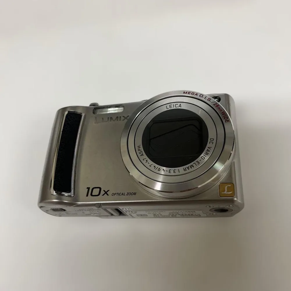 Panasonic LUMIX DMC-TZ5 本体
