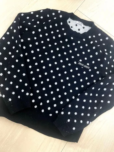ロゴドット柄 ニット セーター ブラック