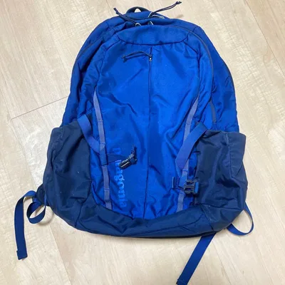 パタゴニア Refugio 28L バックパック リュック ネイビー