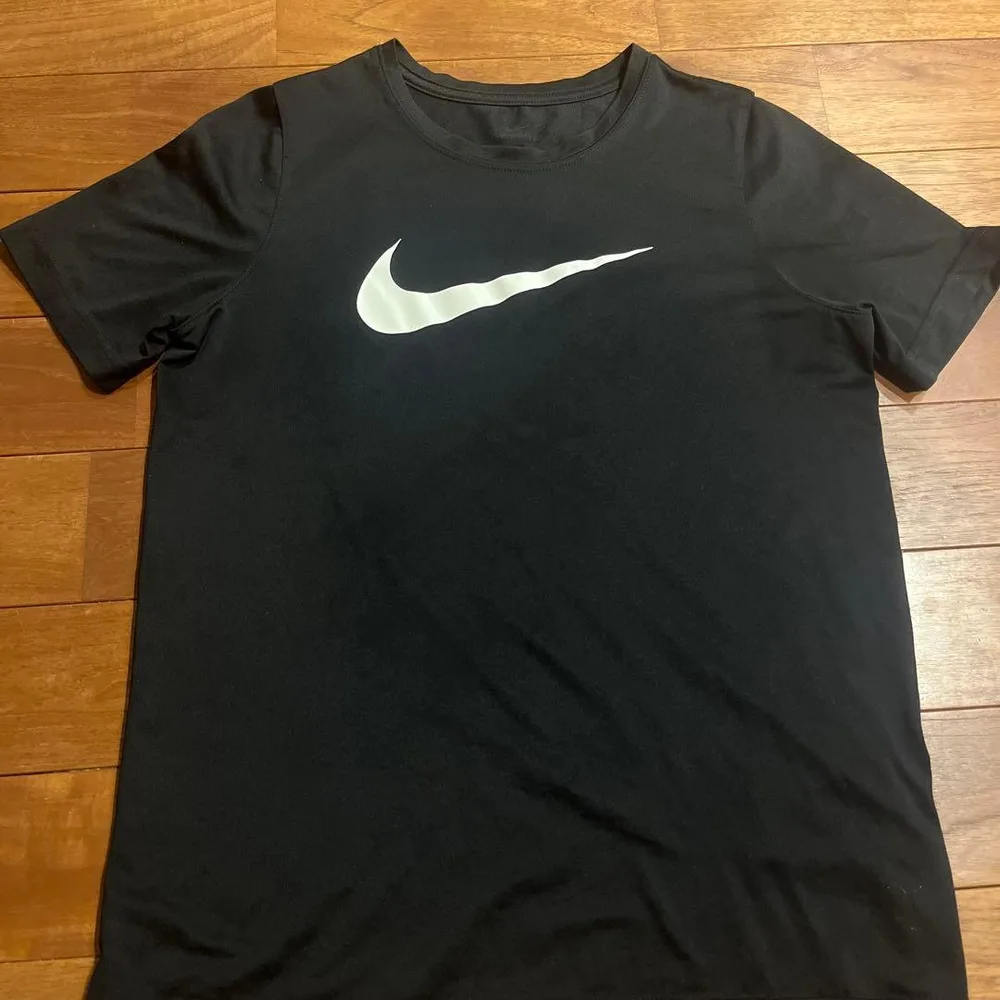 NIKE THE NIKE TEE 半袖 Tシャツ ブラック