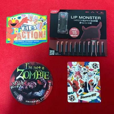 新品非売品 USJハロウィンセット KATEリップモンスターサンプル&ステッカー