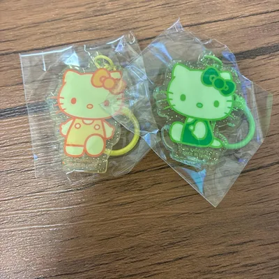 ハローキティ アクリルキーホルダー