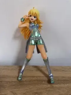 金髪 フィギュア メタリック衣装