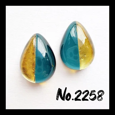 No.2258 レジンピアス レジンイヤリング ハンドメイドアクセサリー