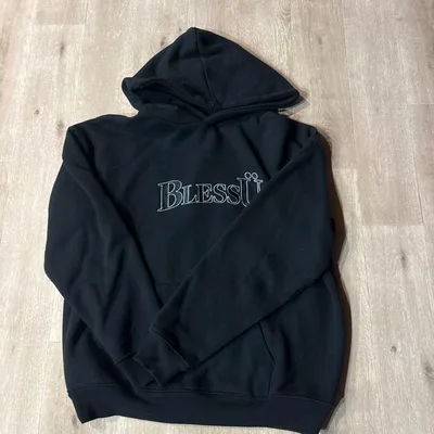 BLESSU プルオーバーパーカー ブラック