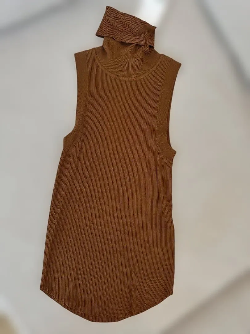 ZARA タートルネック ノースリーブ ニット ブラウン XS