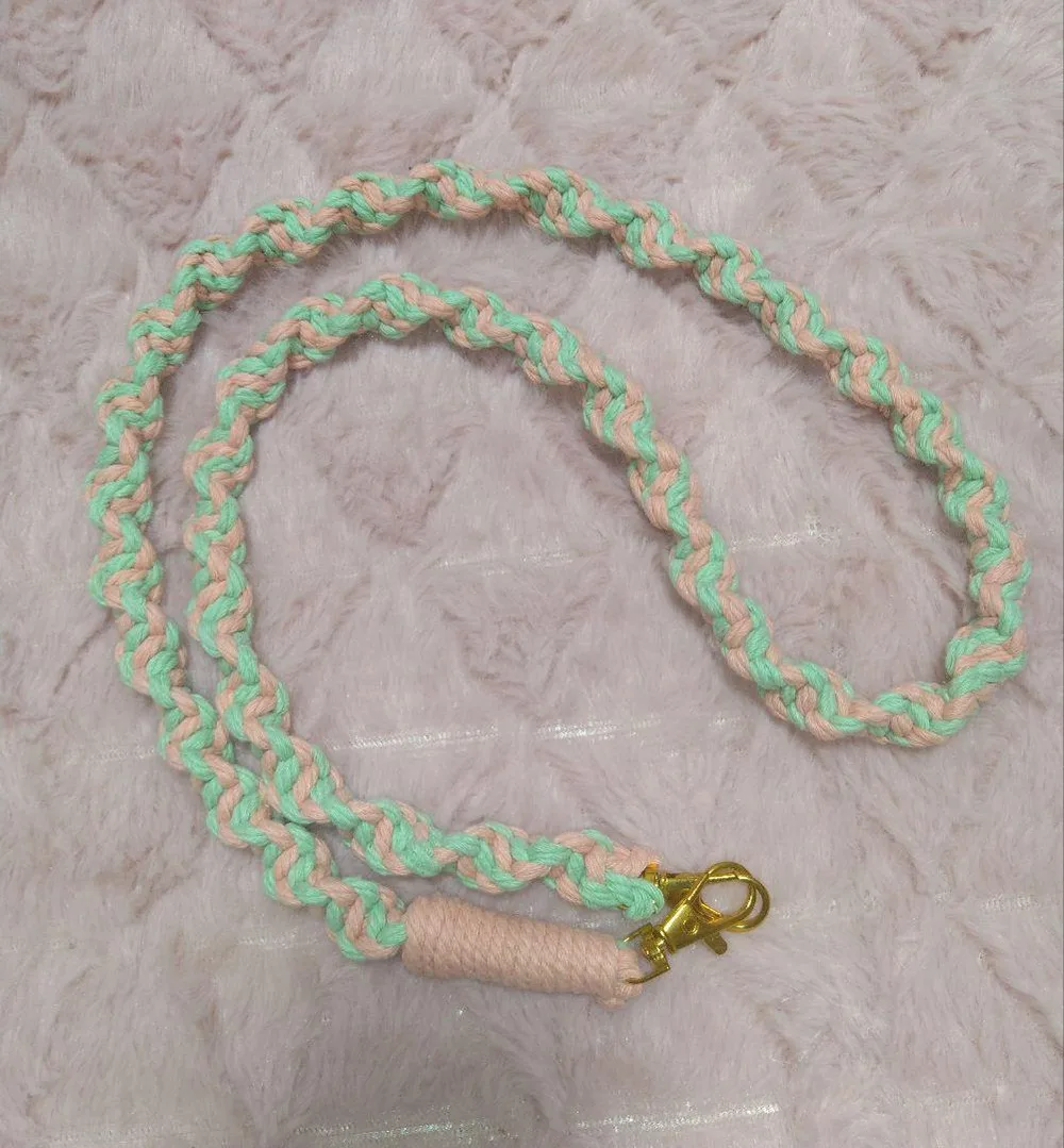 ハンドメイド スマホショルダーストラップ パステルカラー 短め