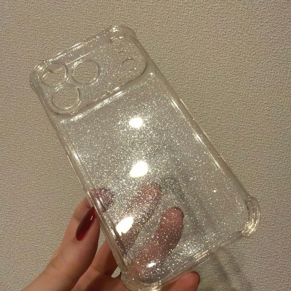 iPhone17pro 18pro用ケース ラメ入り クリア