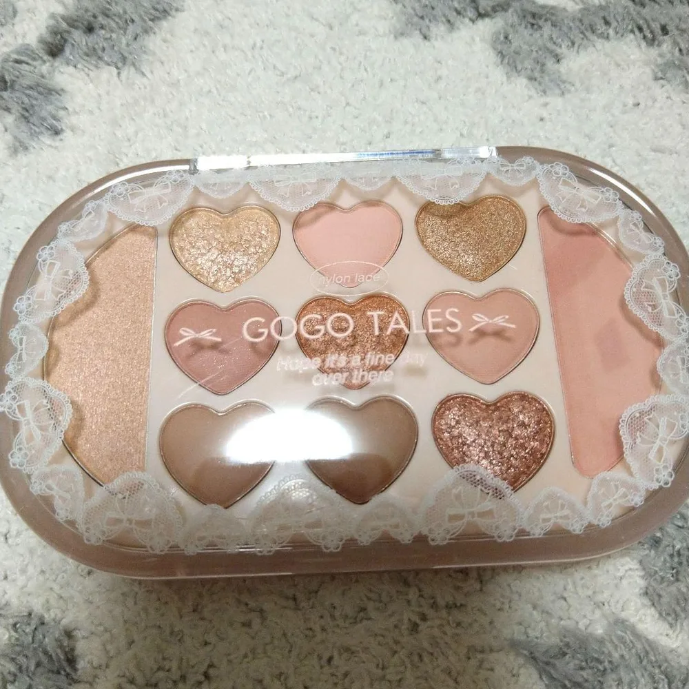 GOGO TALES アイシャドウパレット G01