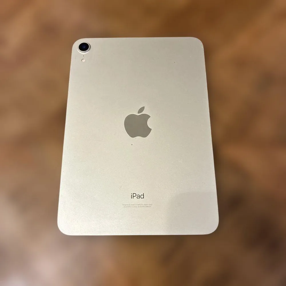 iPad mini 第6世代 Wi-Fi 64GB スターライト
