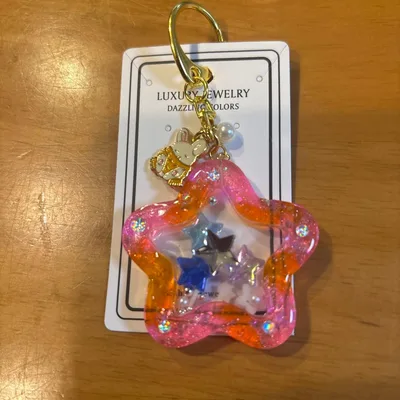 ハンドメイド レジン スターシェイカーチャーム うさぎ