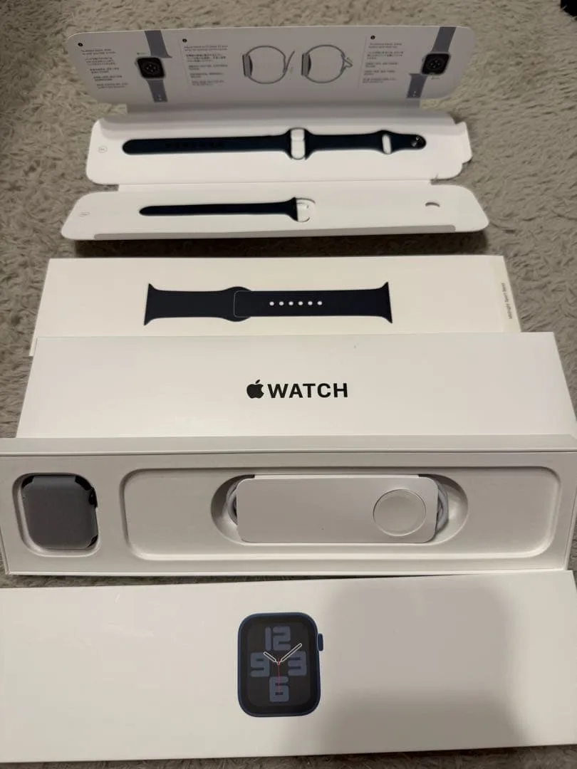 Apple Watch SE 第2世代 40mm ブラック 箱充電器バンド付き