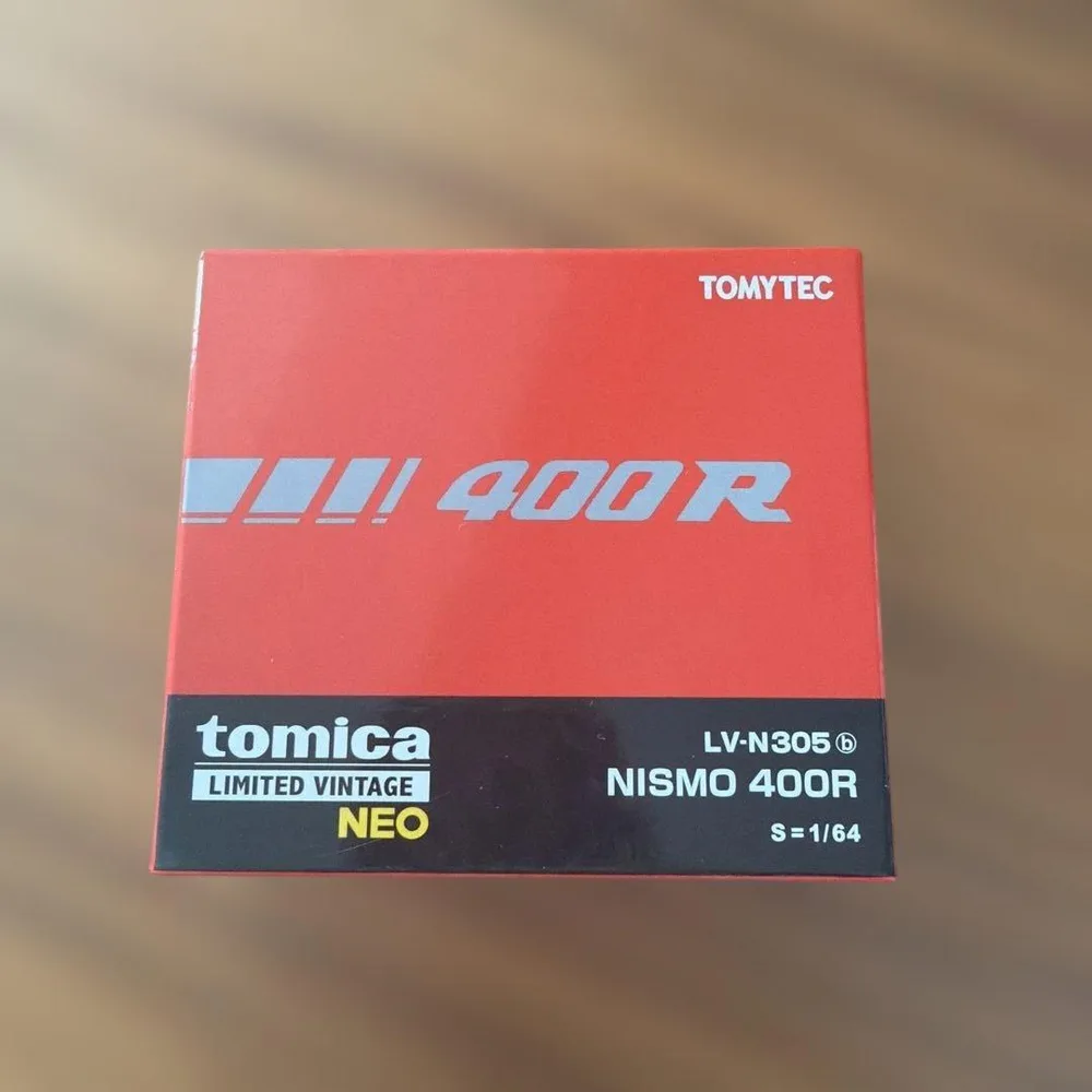 トミカリミテッドヴィンテージ ネオ NISMO 400R