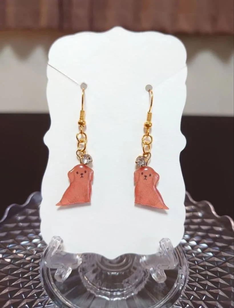 ハンドメイド ミニチュアダックスフンド ピアス 犬 ブラウン レジン