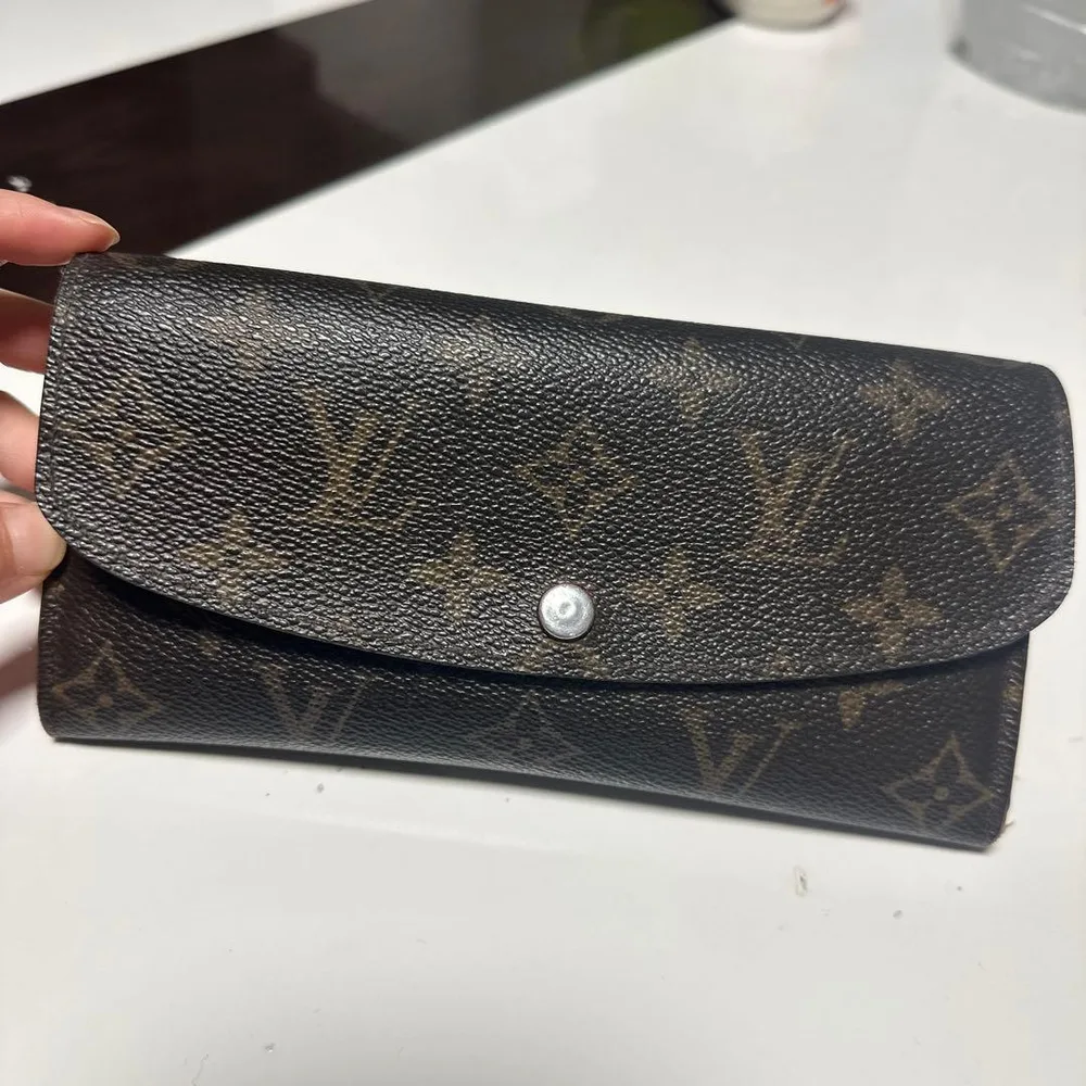ルイ・ヴィトン 長財布