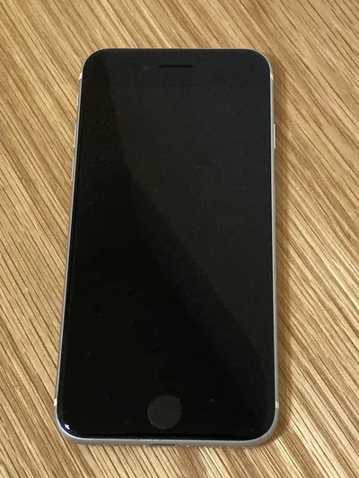 iPhonese2 第二世代 ジャンク