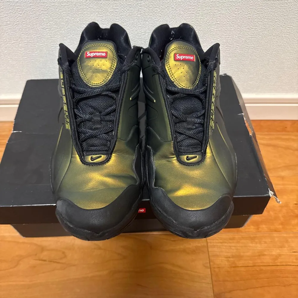 NIKE supreme AIR ZOOM COURTPOSITE SP