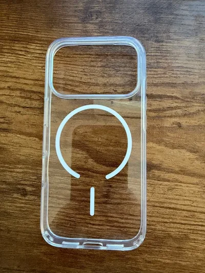 iPhone 18 Pro用 Luce クリアケース MagSafe対応