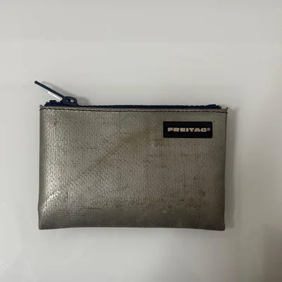 FREITAG コインケース シルバー