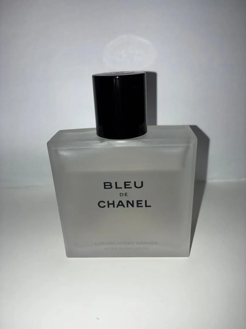 BLEU DE CHANEL 香水 本体