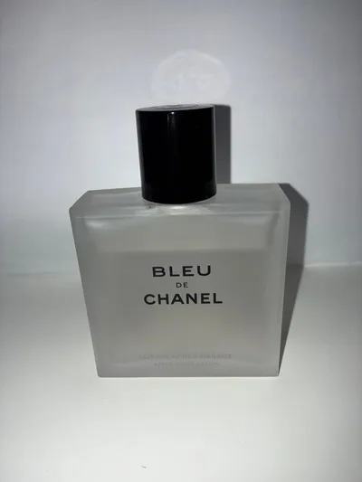 BLEU DE CHANEL 香水 本体