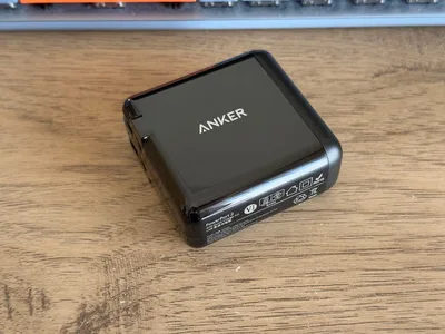 Anker PowerPort 2 QC3.0 USB急速充電器 PSE認証済み