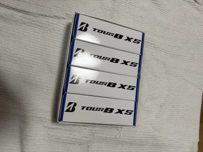 BRIDGESTONE TOUR B XS ゴルフボール 1ダース