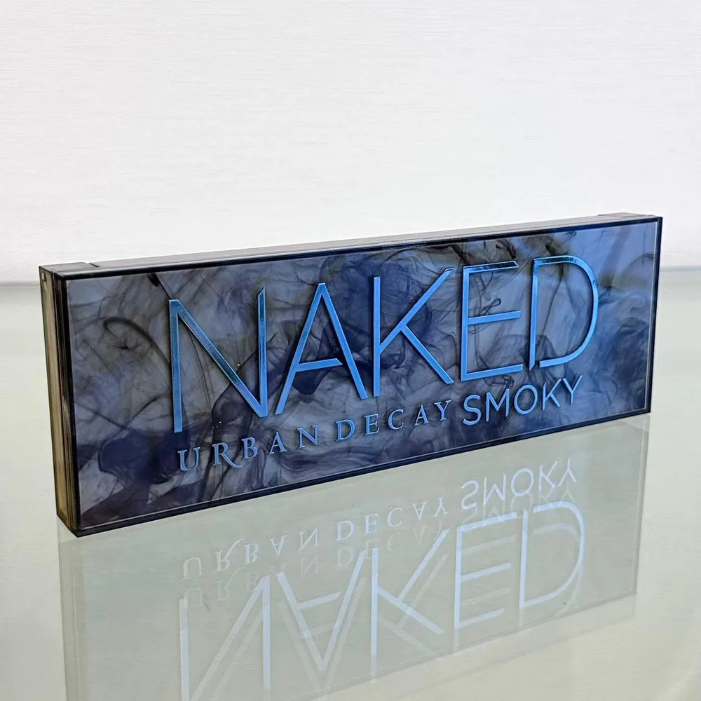Urban Decay NAKED SMOKY アイシャドウパレット