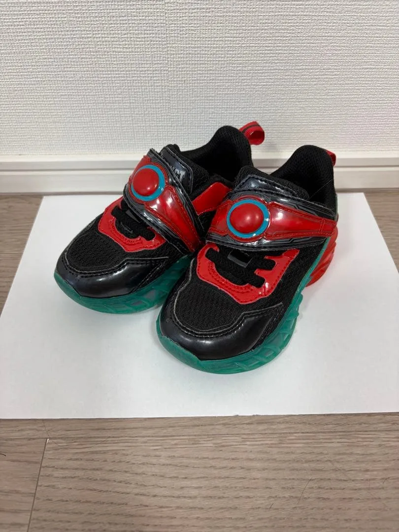 仮面ライダー ゼッツ スニーカー 16センチ