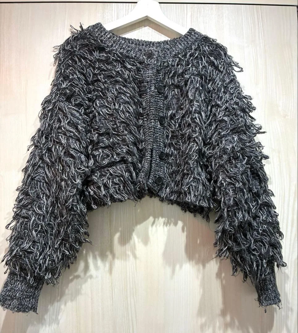 しまむら モケモケカーディガン グレー