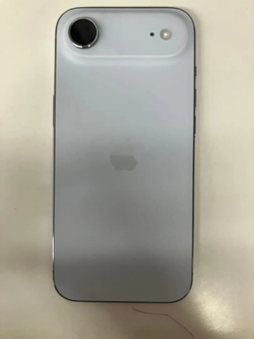 【美品】iPhone air 256GB SIMフリー