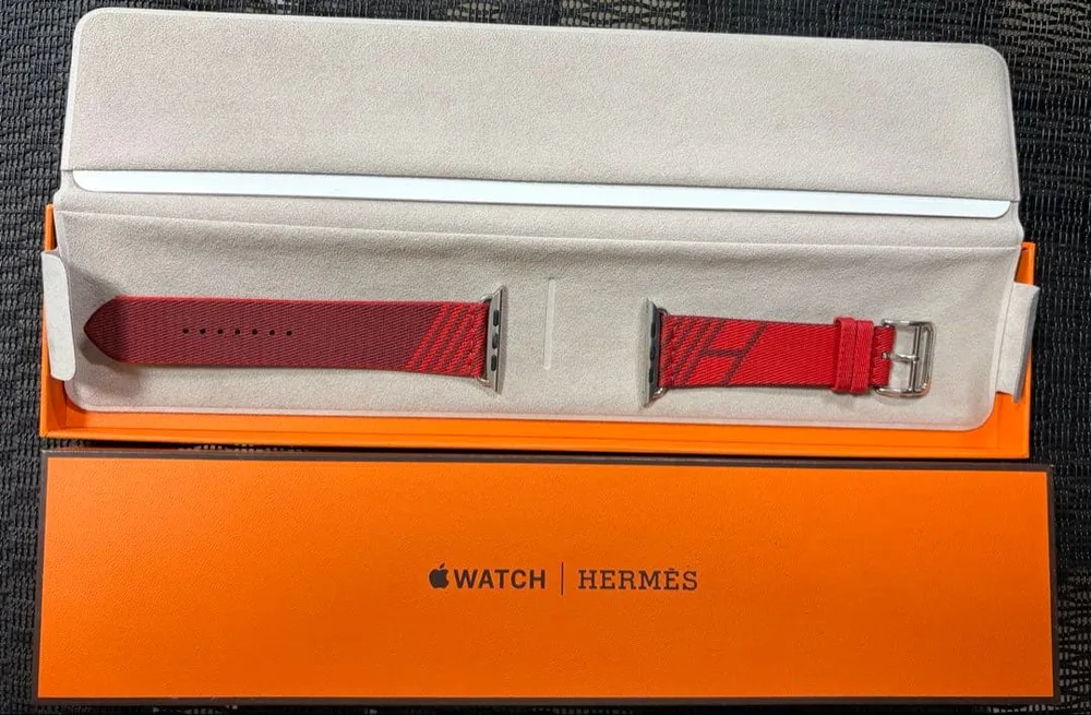 Apple Watch用 Hermès バンド エルメス シンプルトゥール